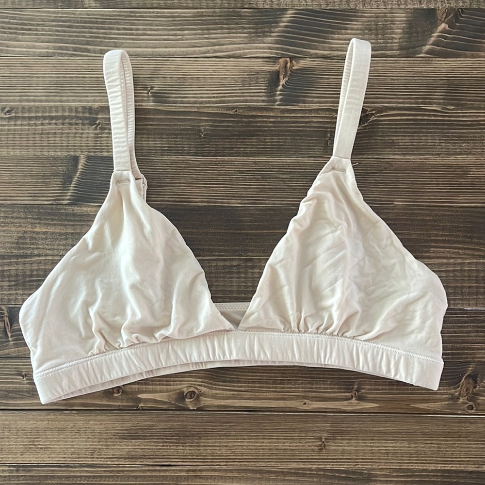SKIMS Fits Everybody Triangle Bralette
